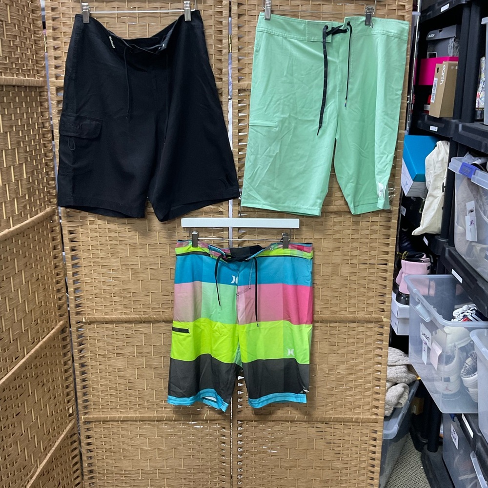 Hurley Men’s Black, Mint, and Multicolor Striped Boardshorts Set